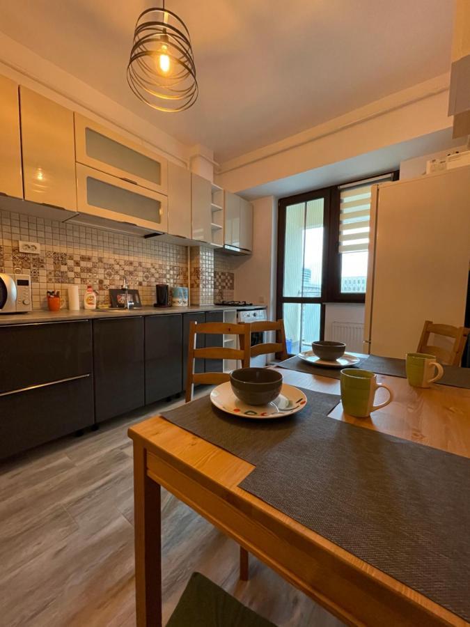 Apartment Near Palas Mall Yaş Dış mekan fotoğraf