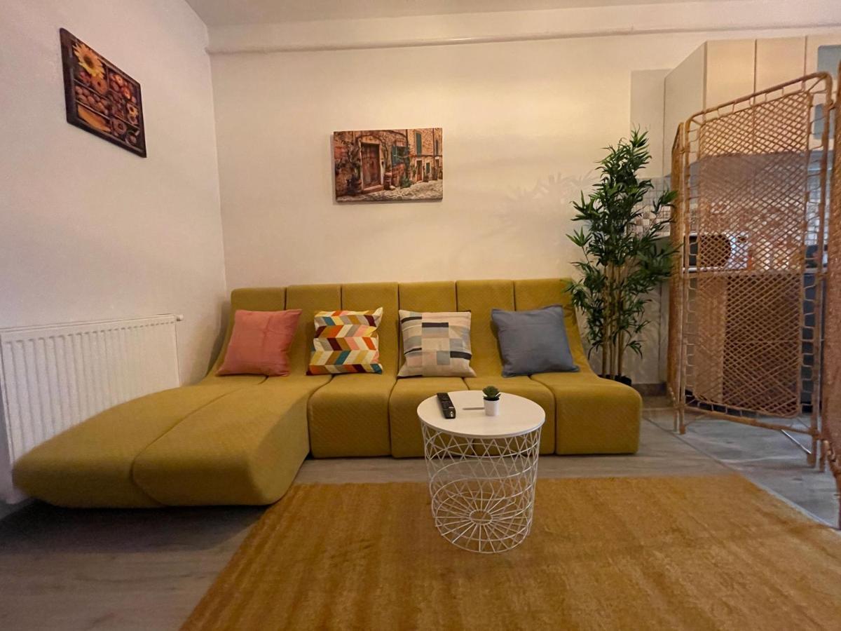 Apartment Near Palas Mall Yaş Dış mekan fotoğraf