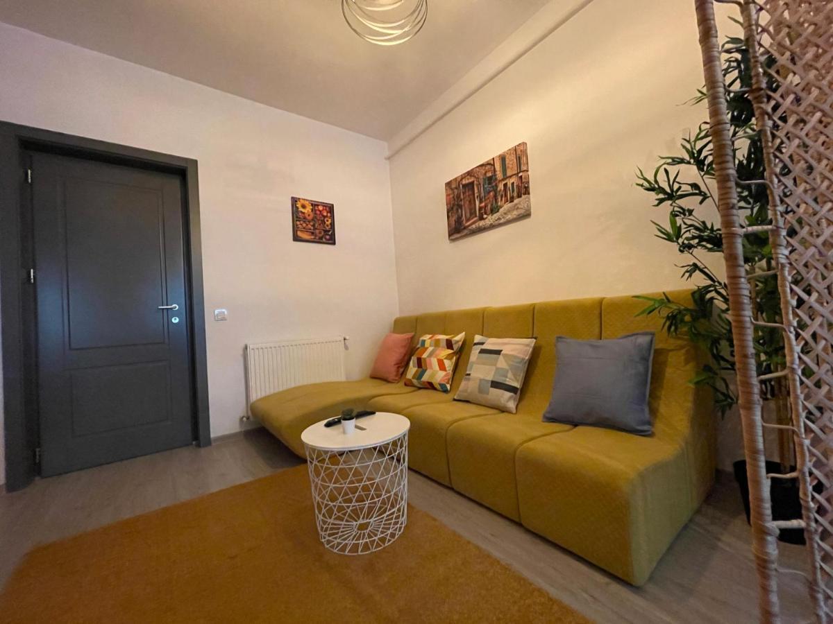 Apartment Near Palas Mall Yaş Dış mekan fotoğraf